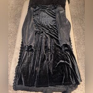 Elegant Black Velvet Dress with Sheer Sleeves